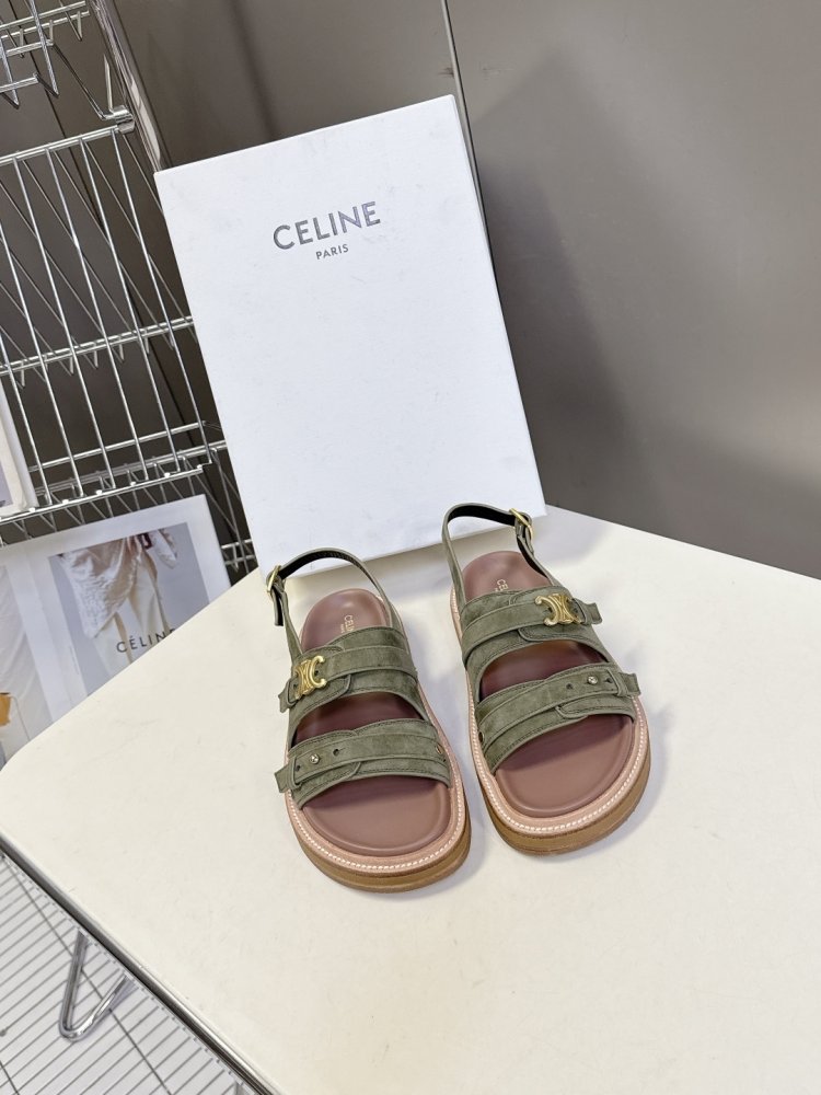 Сандалі жіночі