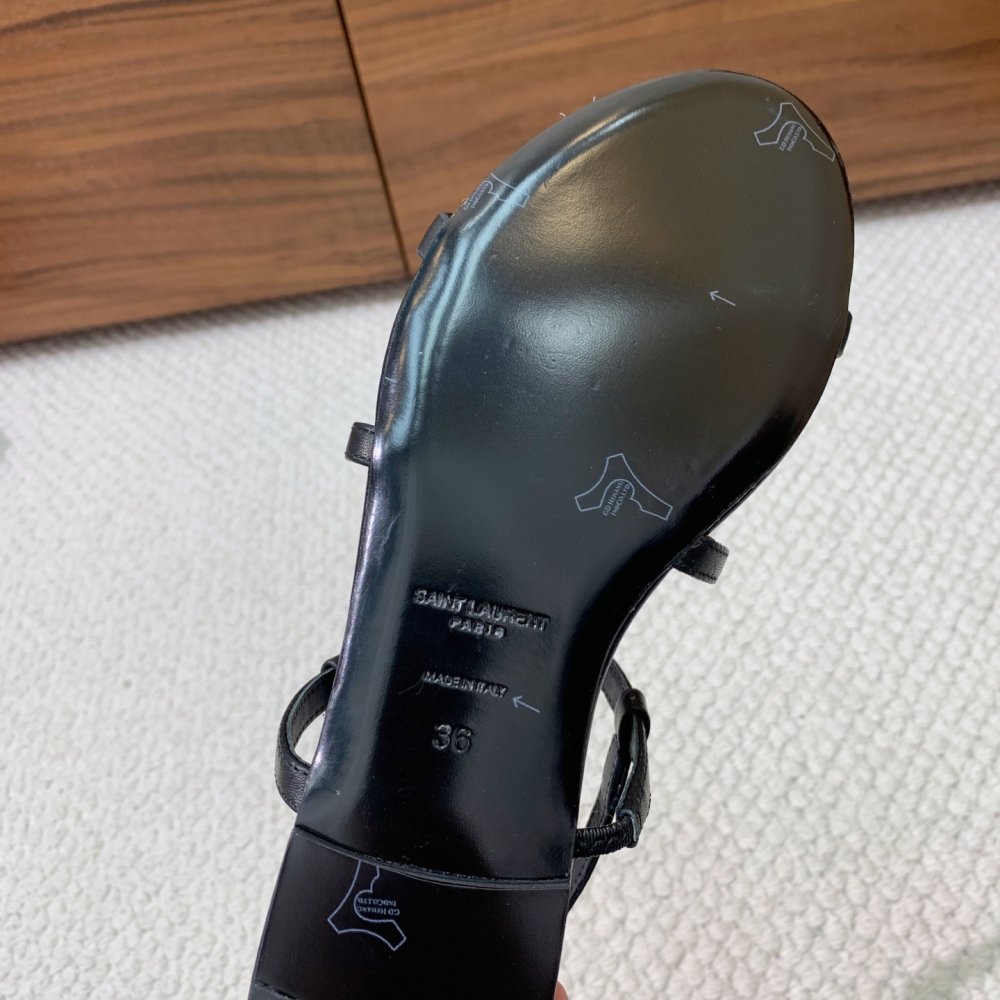 Сандалии женские фото 9