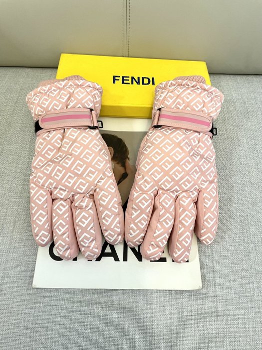 Gloves women's