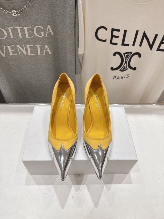 Туфли женские