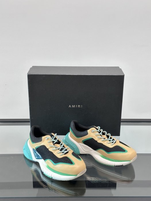 Кросівки чоловічі фото 5