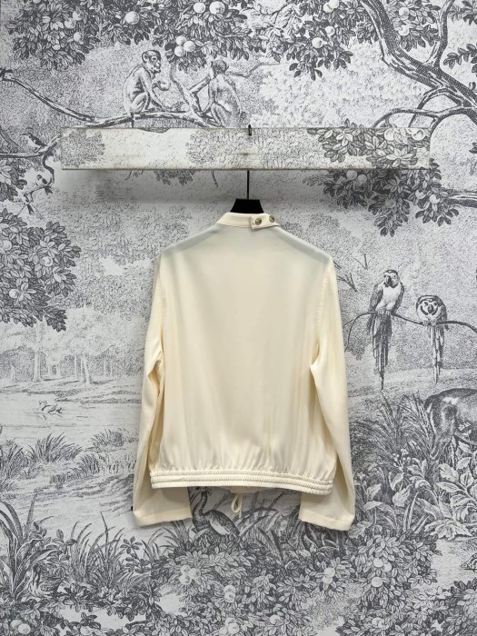 Куртка жіноча фото 7