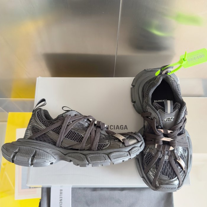 Кроссовки Balenciaga 3XL Extreme Lace фото 2