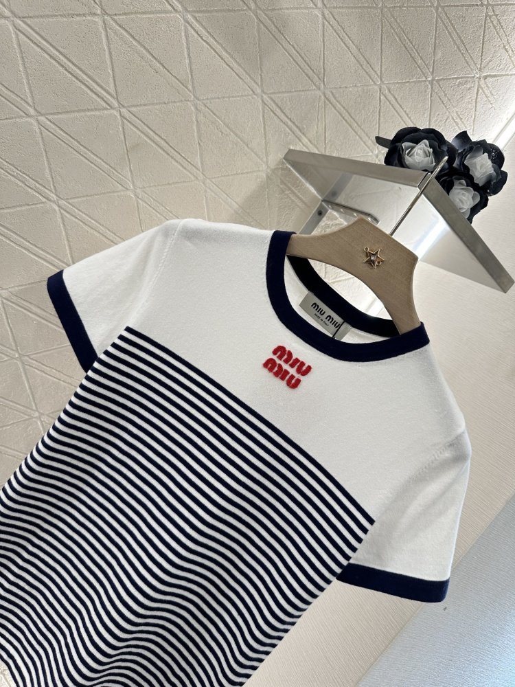 Футболка женская фото 7