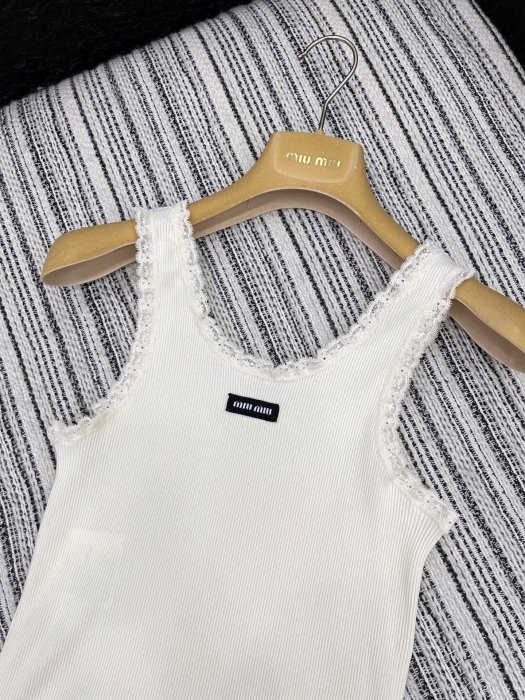 Майка жіноча фото 2