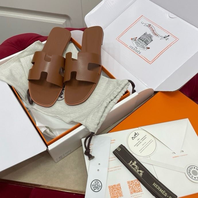 Шлепанцы Oran женские фото 9