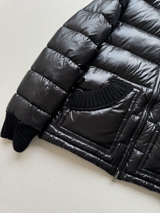 Down jacket фото 6