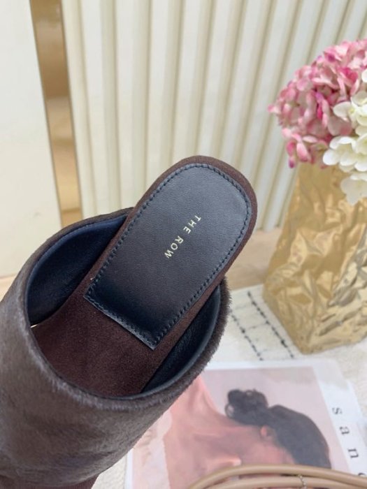 Босоножки фото 5