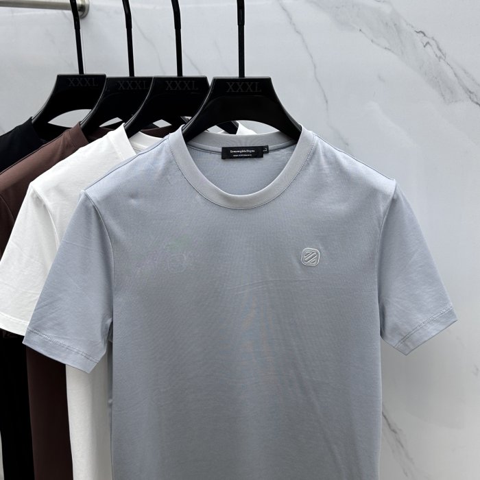 T-shirt men's фото 2