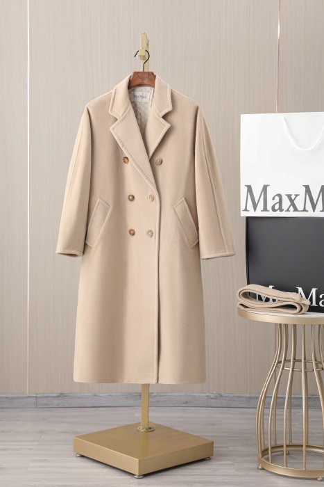 Cashmere women's coat