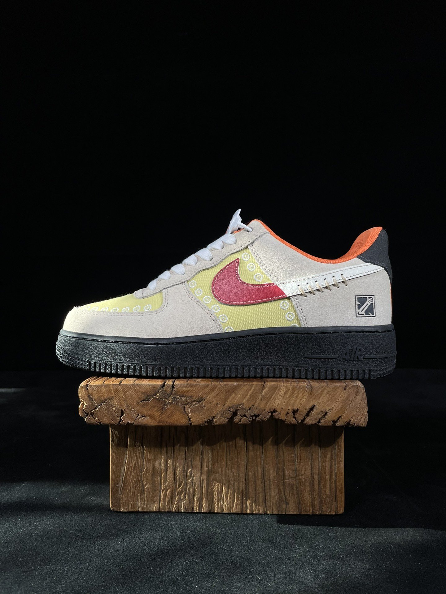 Sneakers Air Force 1 Low 07 LX Somos Familia - DZ5355-126