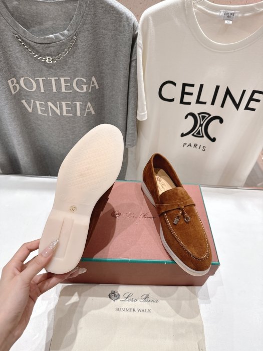 Лоферы женские фото 9