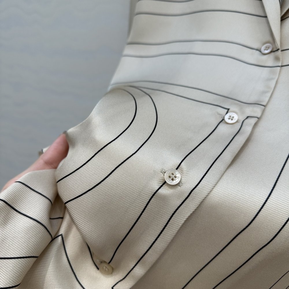 Shirt women's фото 7