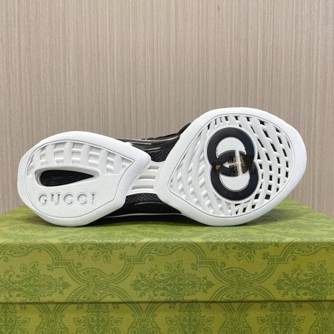 Кроссовки Gucci Run фото 5