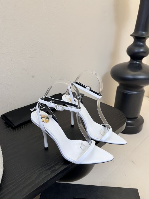 Босоножки фото 2