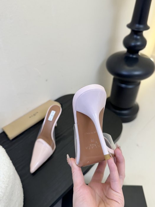 Босоножки фото 7