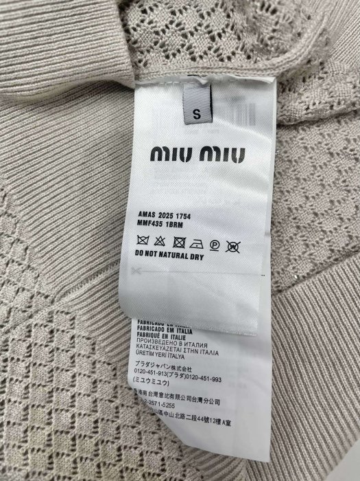 Футболка жіноча фото 8