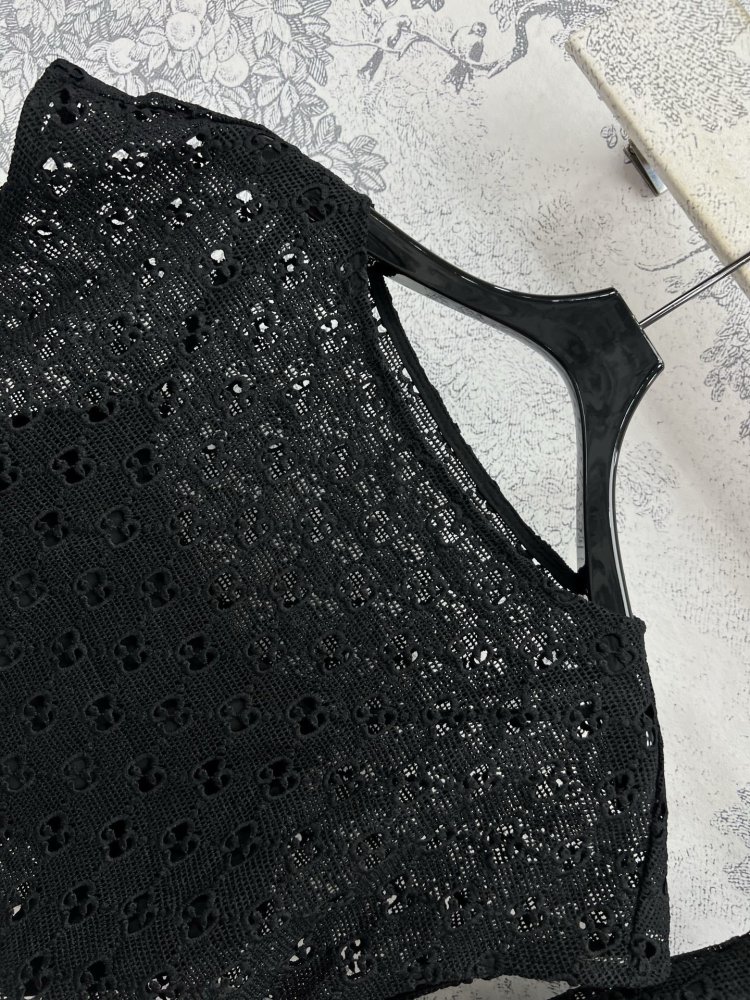 Costume female фото 2