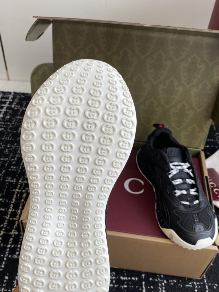 Кроссовки Gucci cub3d фото 9