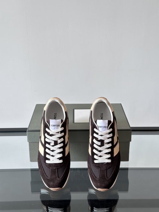 Кросівки чоловічі фото 6