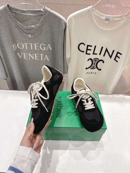 Кроссовки фото 4