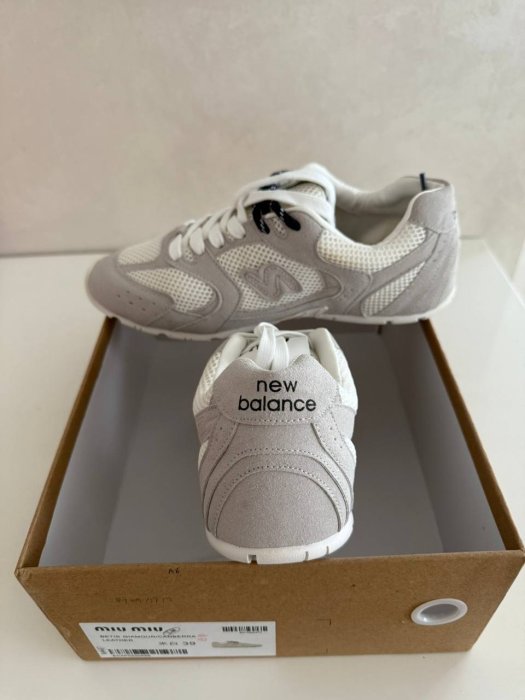 Miu Miu x New Balance Кроссовки женские - размер 39