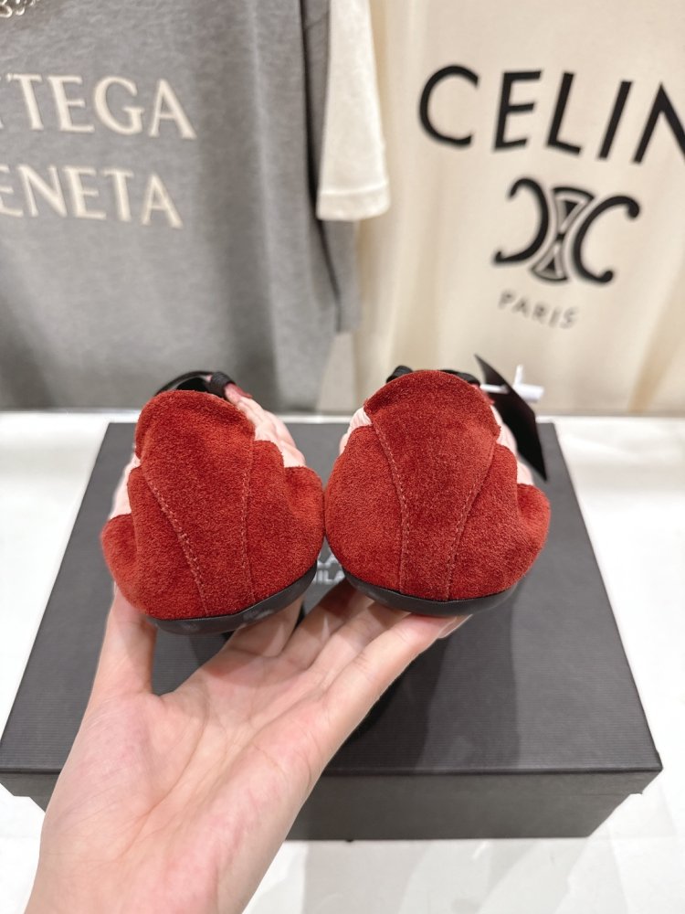 Кросівки жіночі фото 8