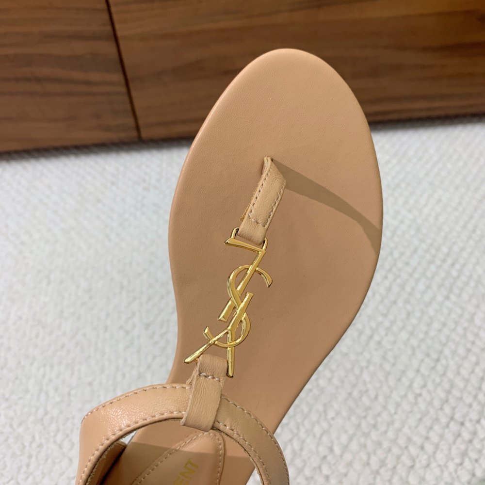 Сандалии женские фото 5