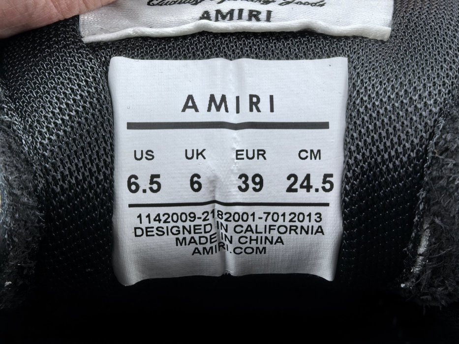 Кроссовки фото 8