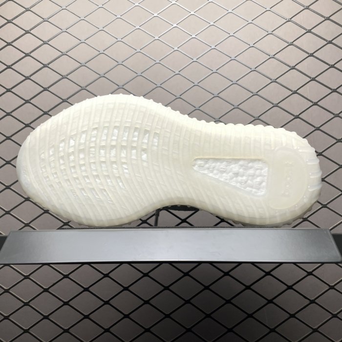 Кроссовки Yeezy Boost 350V2 фото 5