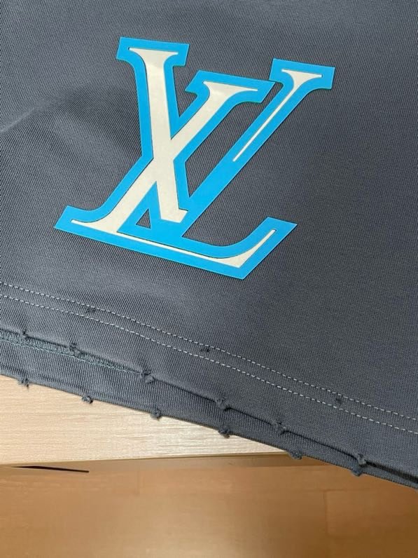 Костюм мужской (футболка и шорты) фото 9