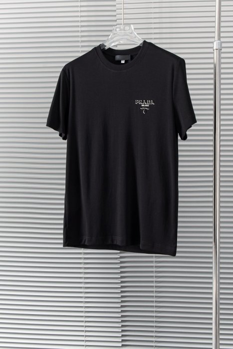 T-shirt men's