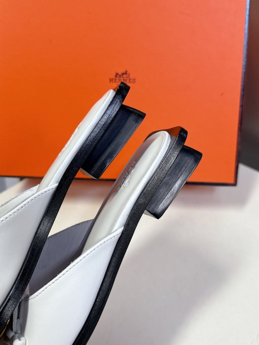 Шлепанцы фото 9