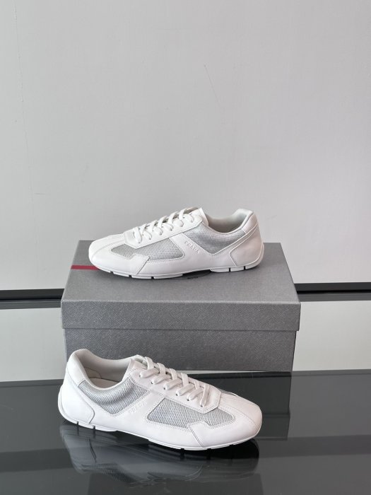 Кросівки чоловічі фото 4