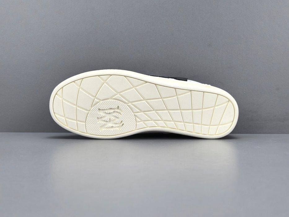 Кроссовки фото 7