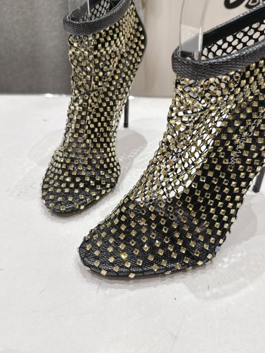 Босоножки фото 7