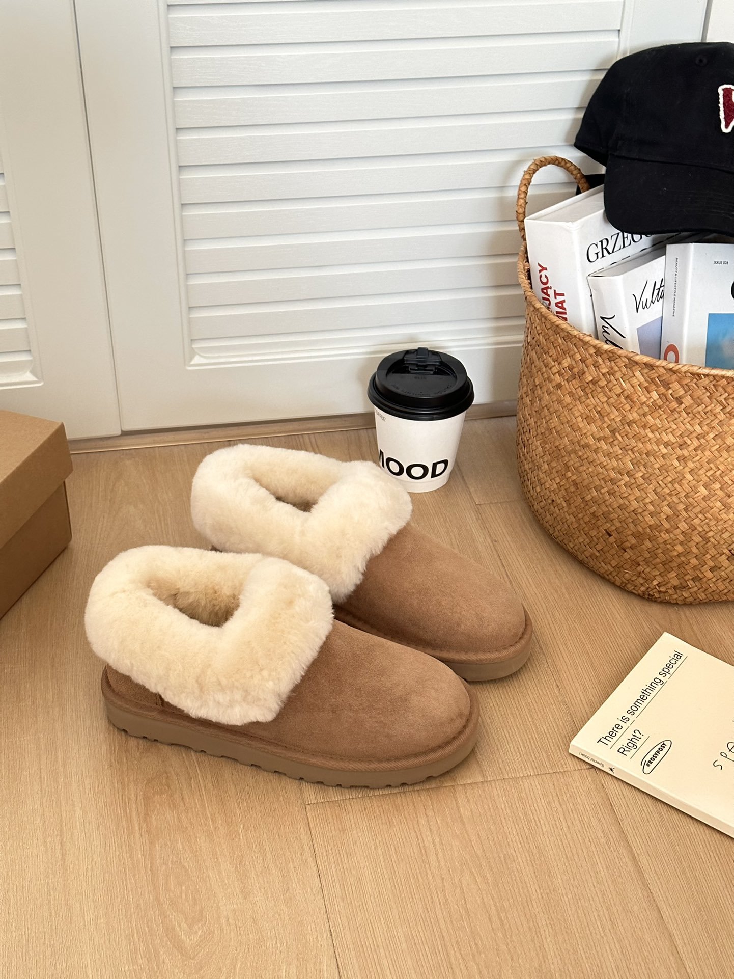 Ugg boots women's