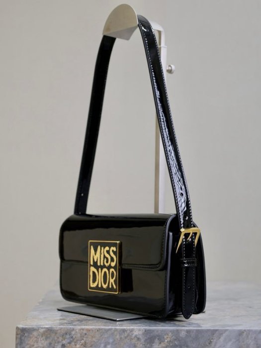 A bag women's Miss Dior 22 cm фото 3