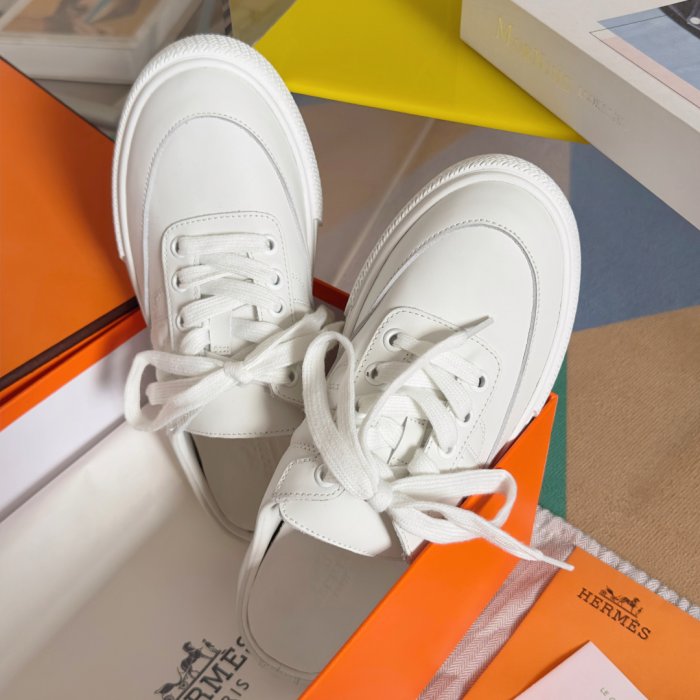 Кроссовки фото 6