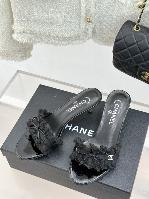 Босоножки фото 2