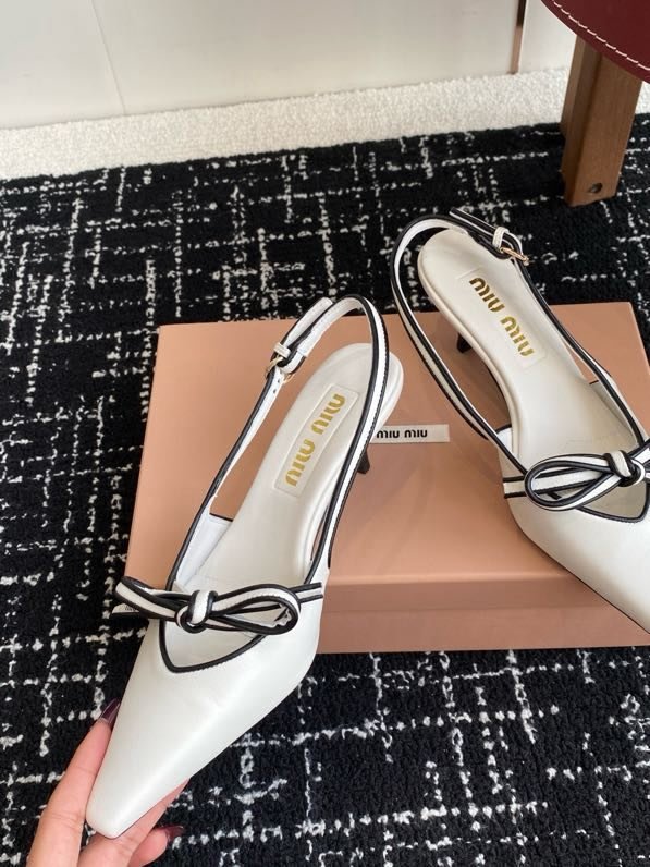 Босоножки фото 3