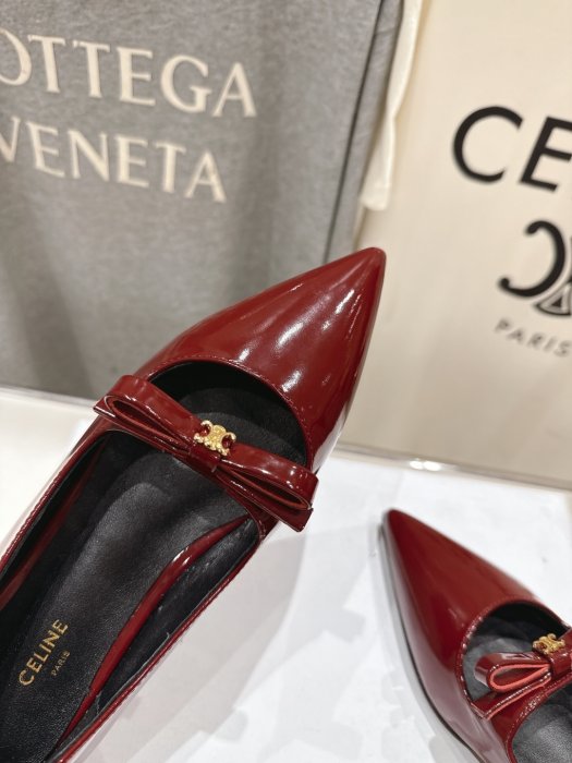 Туфли женские фото 7