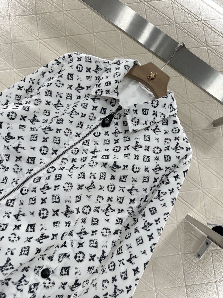 Куртка женская фото 7