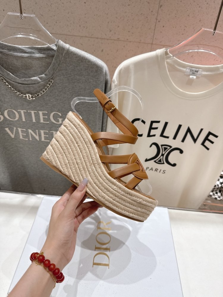 Sandals women's фото 5