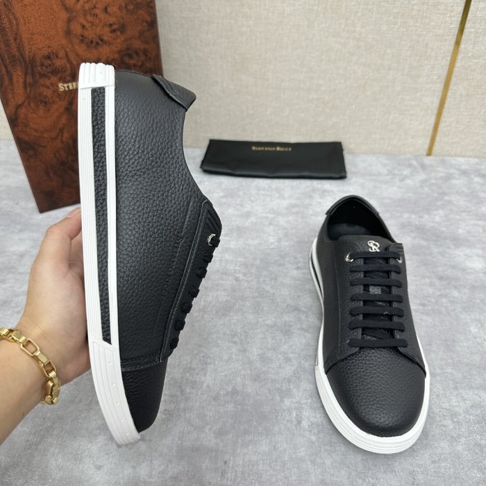 Кросівки фото 4