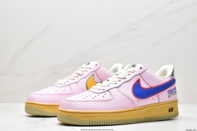 Кросівки Air Force 1 07 Low DV5153-600 фото 4