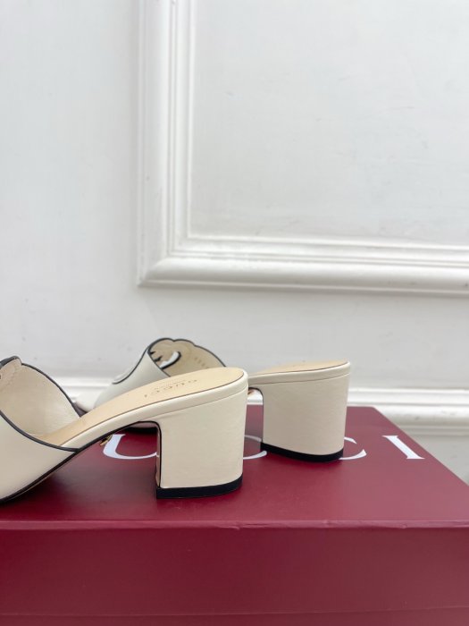 Босоножки фото 8