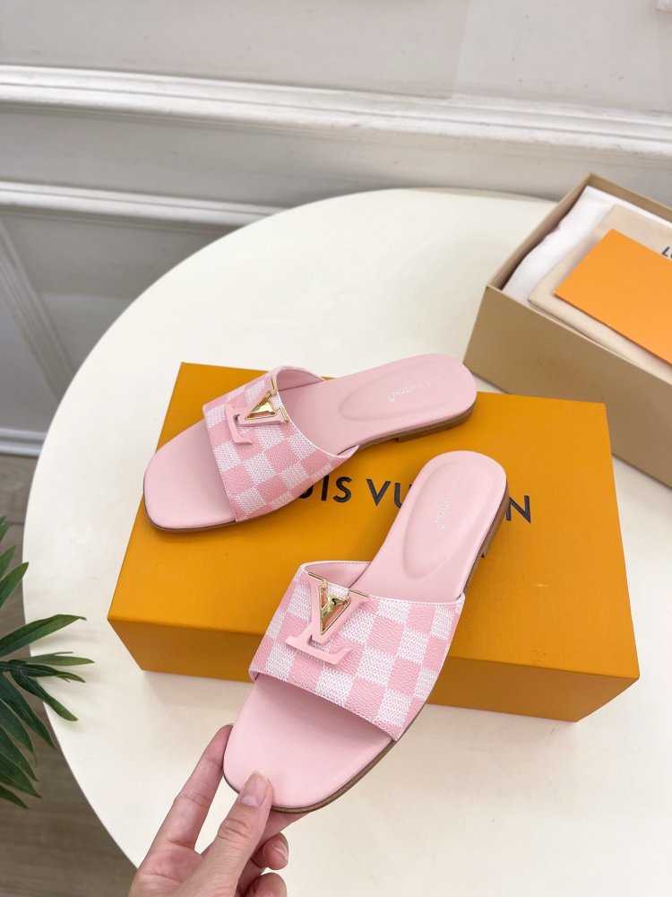 Шлепанцы женские фото 3