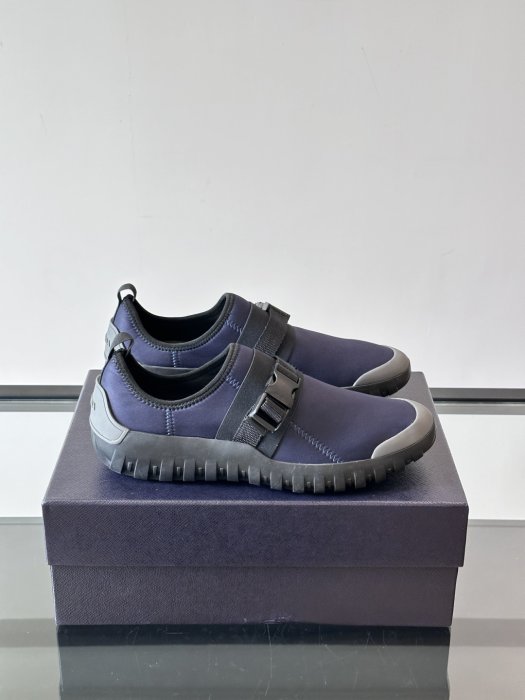 Кроссовки мужские