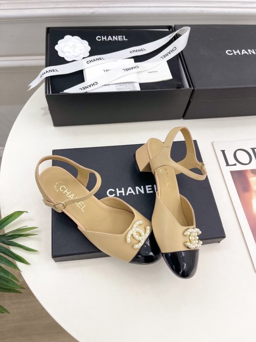 Босоножки фото 2